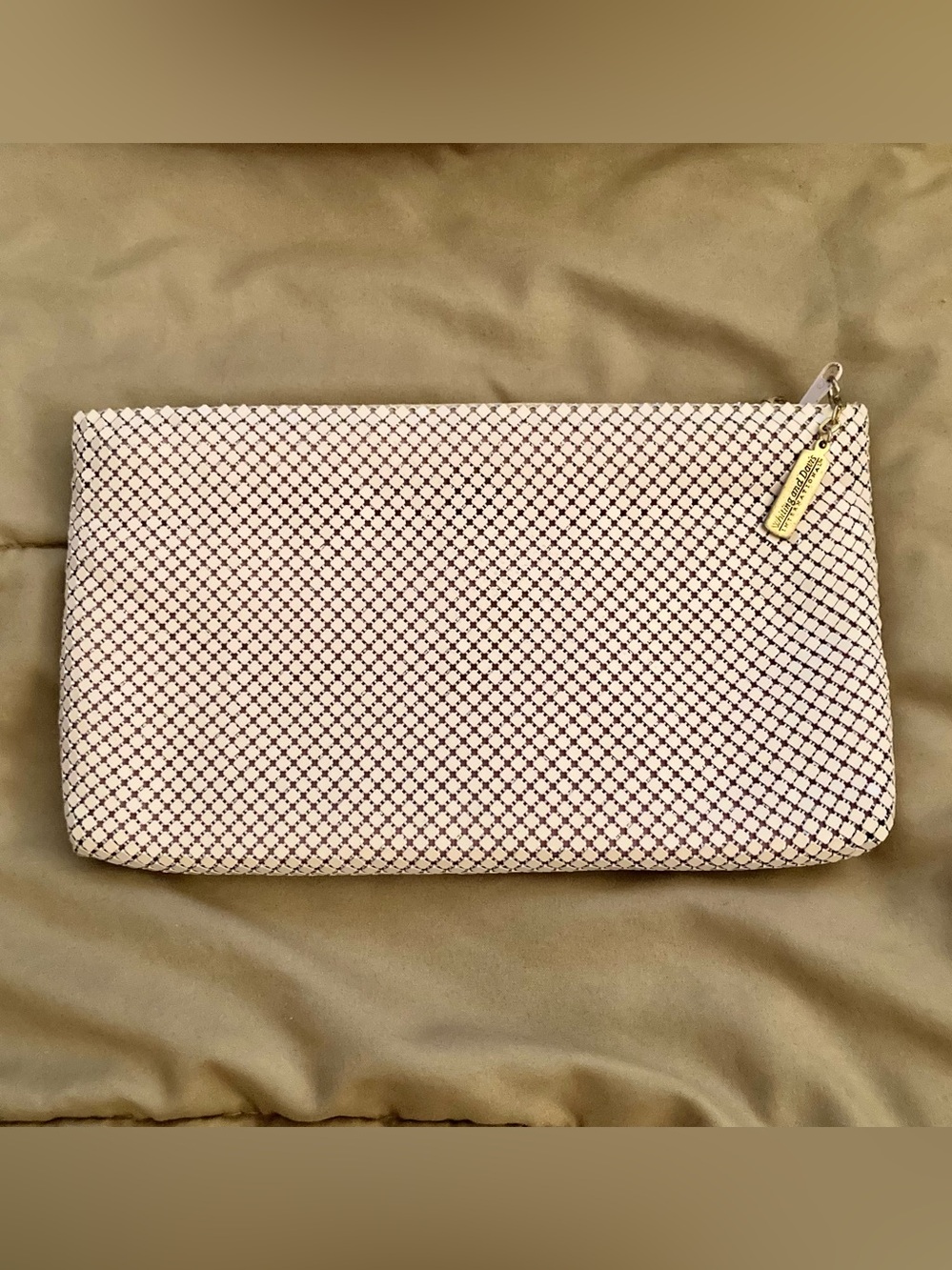 Textured light pale pink preloved Clutch with Gold Tag
